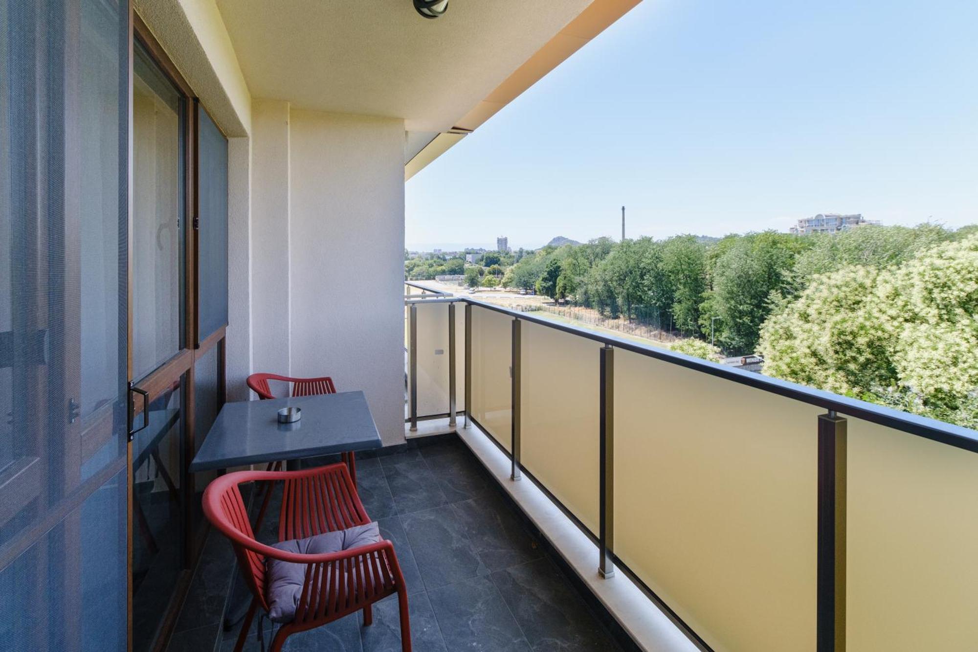 Lauta Forest 1-Bedroom Apartment Plowdiw Exterior foto